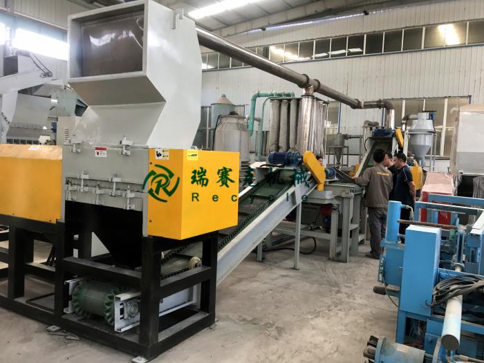 廢舊輪胎回收處理設(shè)備