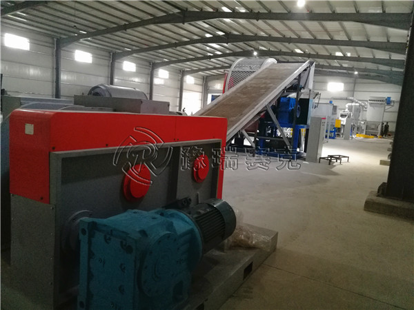 瑞賽克橡膠粉碎機(jī)_回旋式橡膠磨粉機(jī)_智能化破碎系統(tǒng)